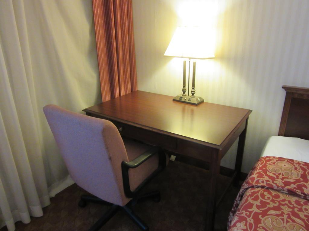 Governor's Inn & Suites Memphis Rom bilde