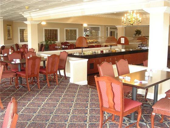 Governor's Inn & Suites Memphis Restaurant bilde